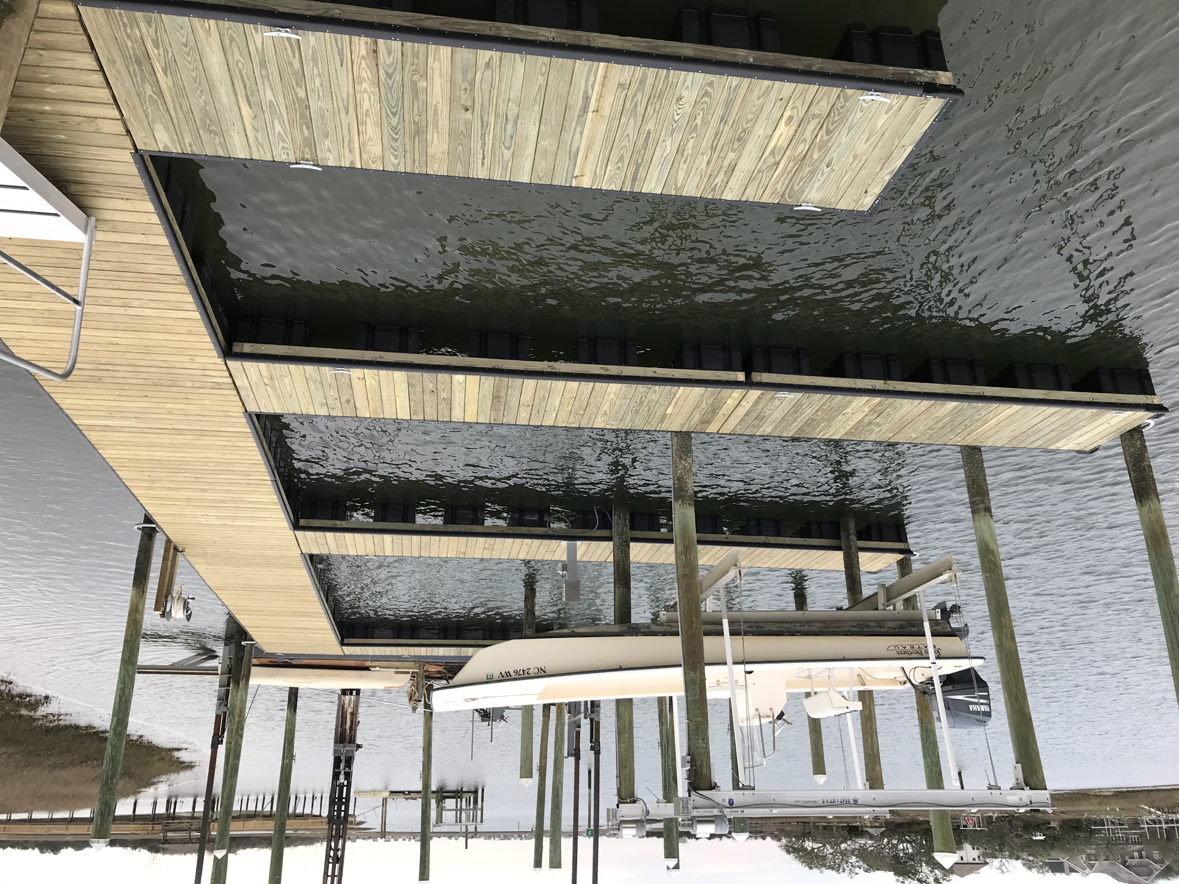 Floating dock installation